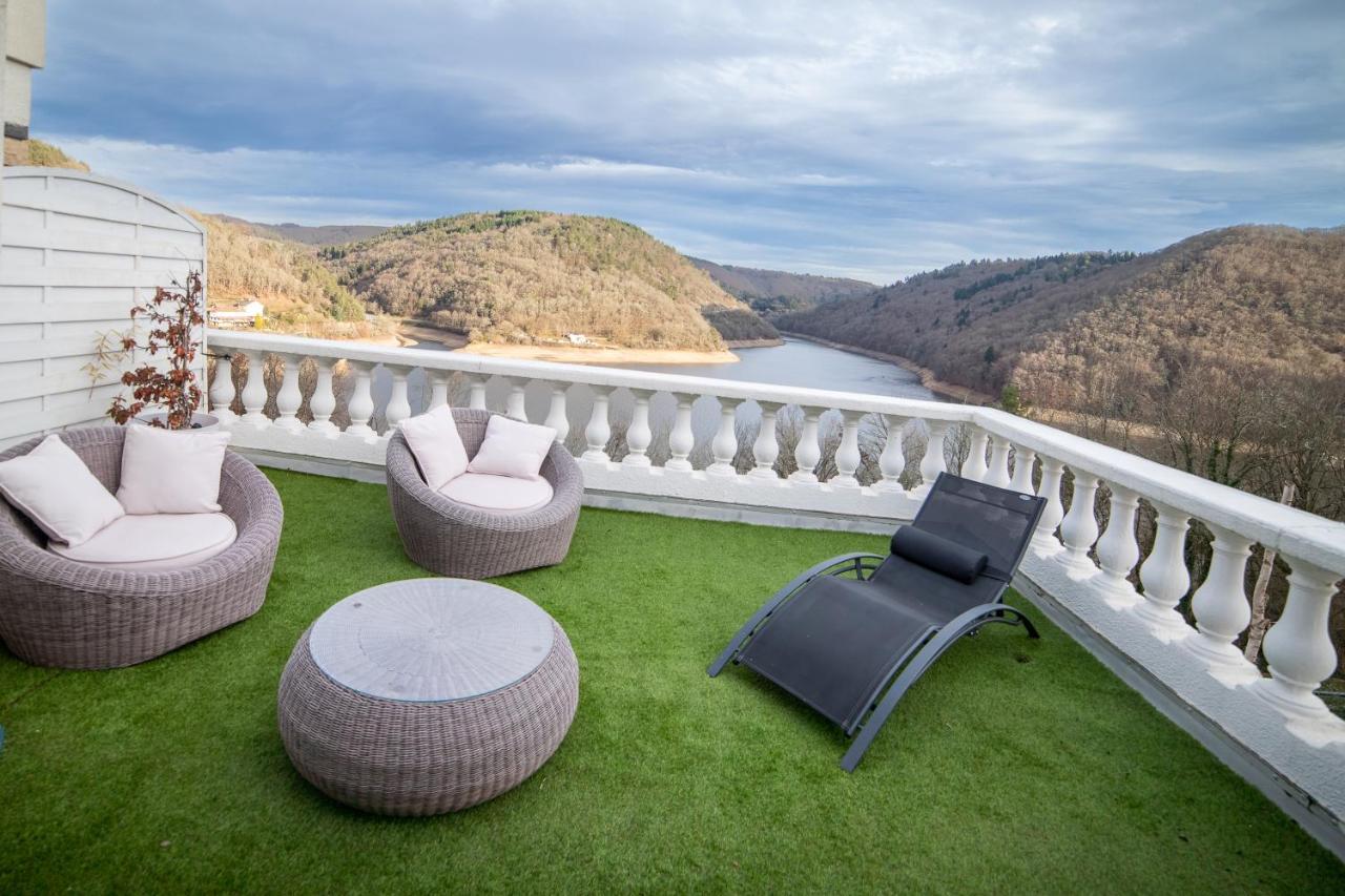 Ma Villa Au Bord De L'Eau Miremont  Εξωτερικό φωτογραφία