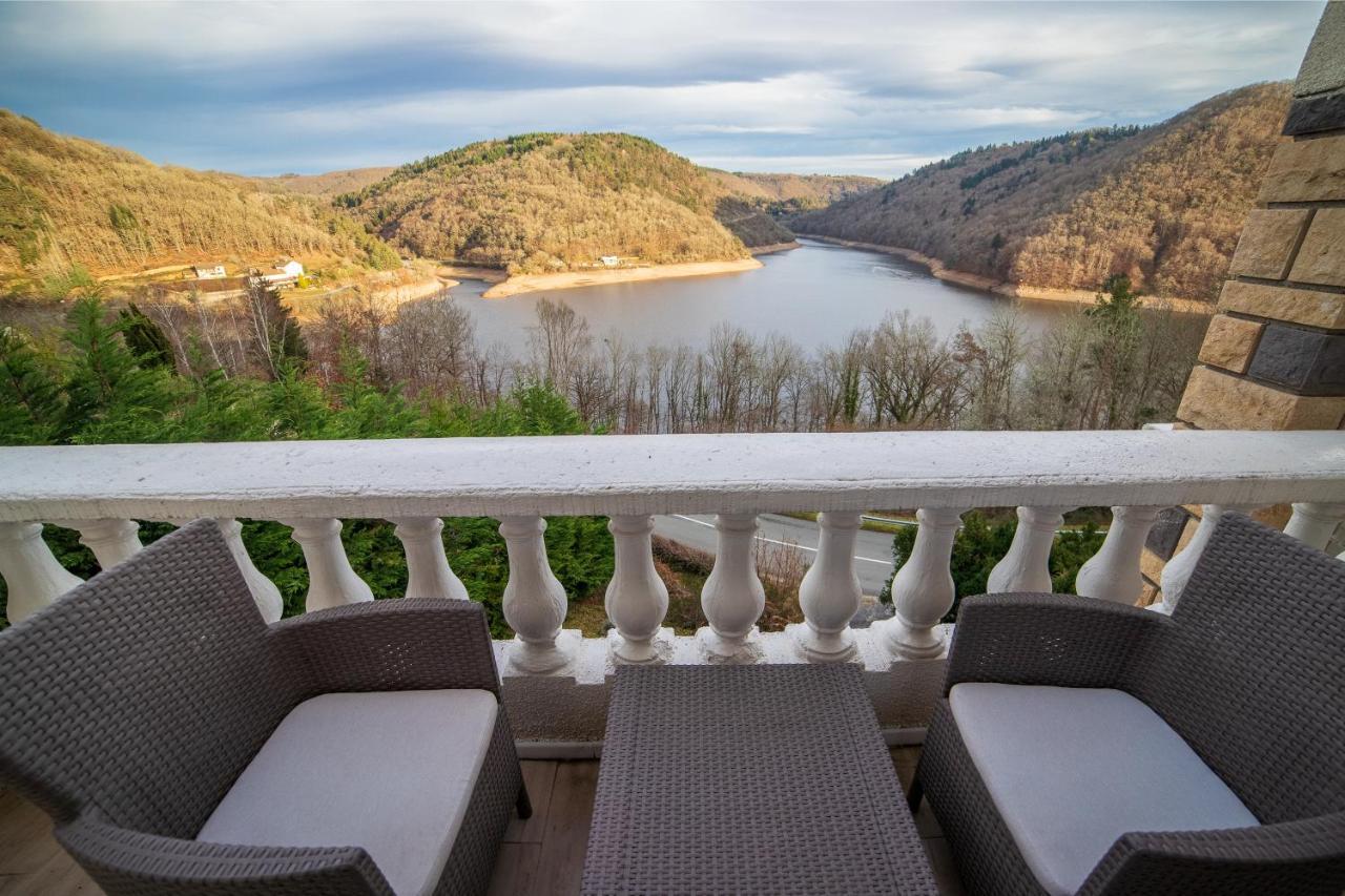 Ma Villa Au Bord De L'Eau Miremont  Εξωτερικό φωτογραφία